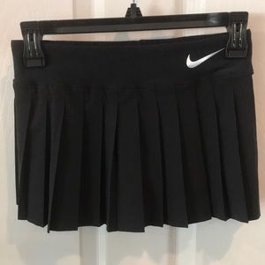 FREE SHIPPING!Children’s Nike victory tennis Skort